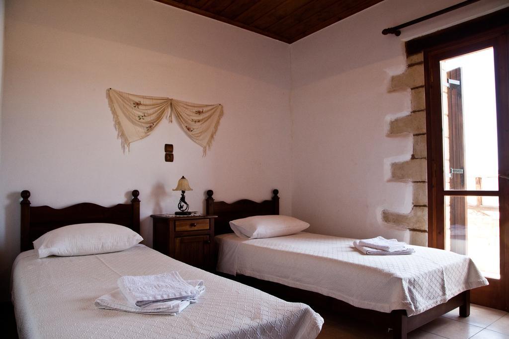 Tsivaras Villas Стая снимка